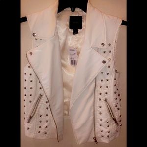 Outer M Vest/ White /Silver